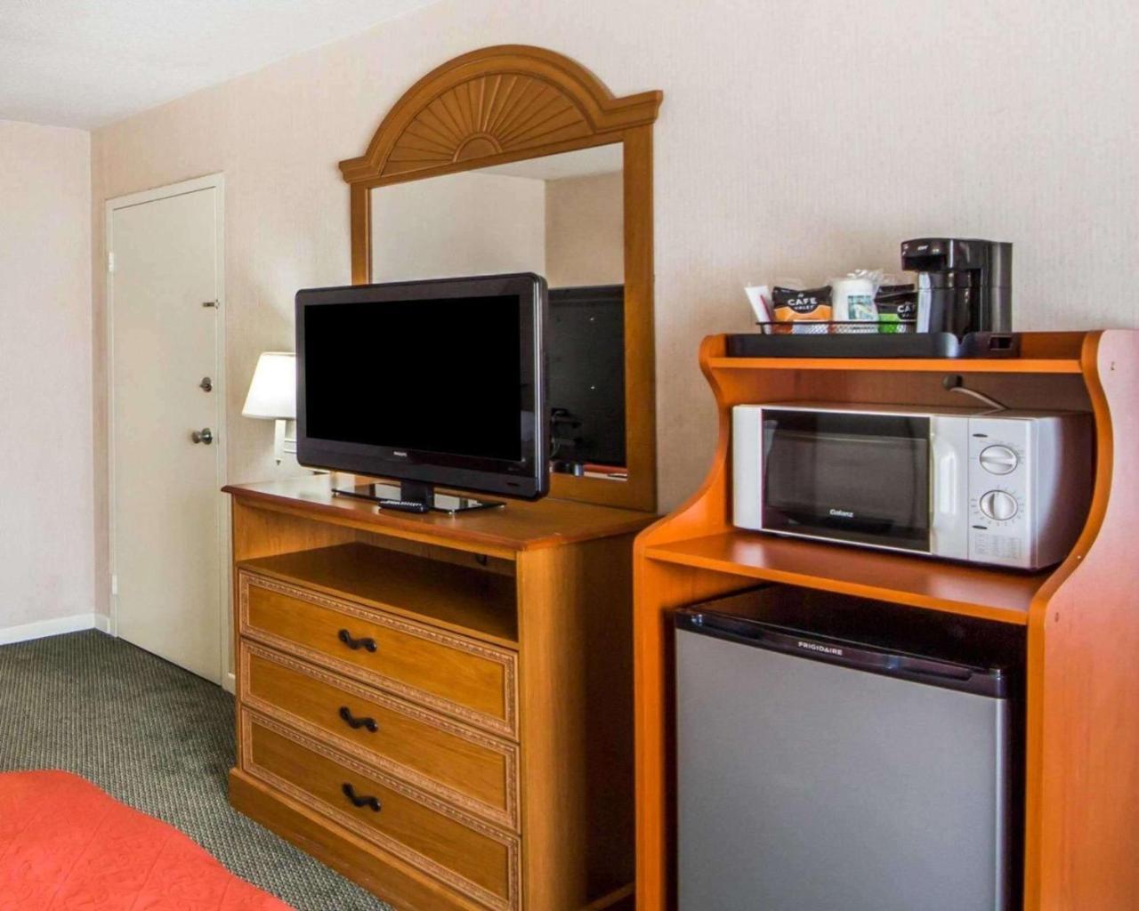 Quality Inn Ponca City Route 77 エクステリア 写真