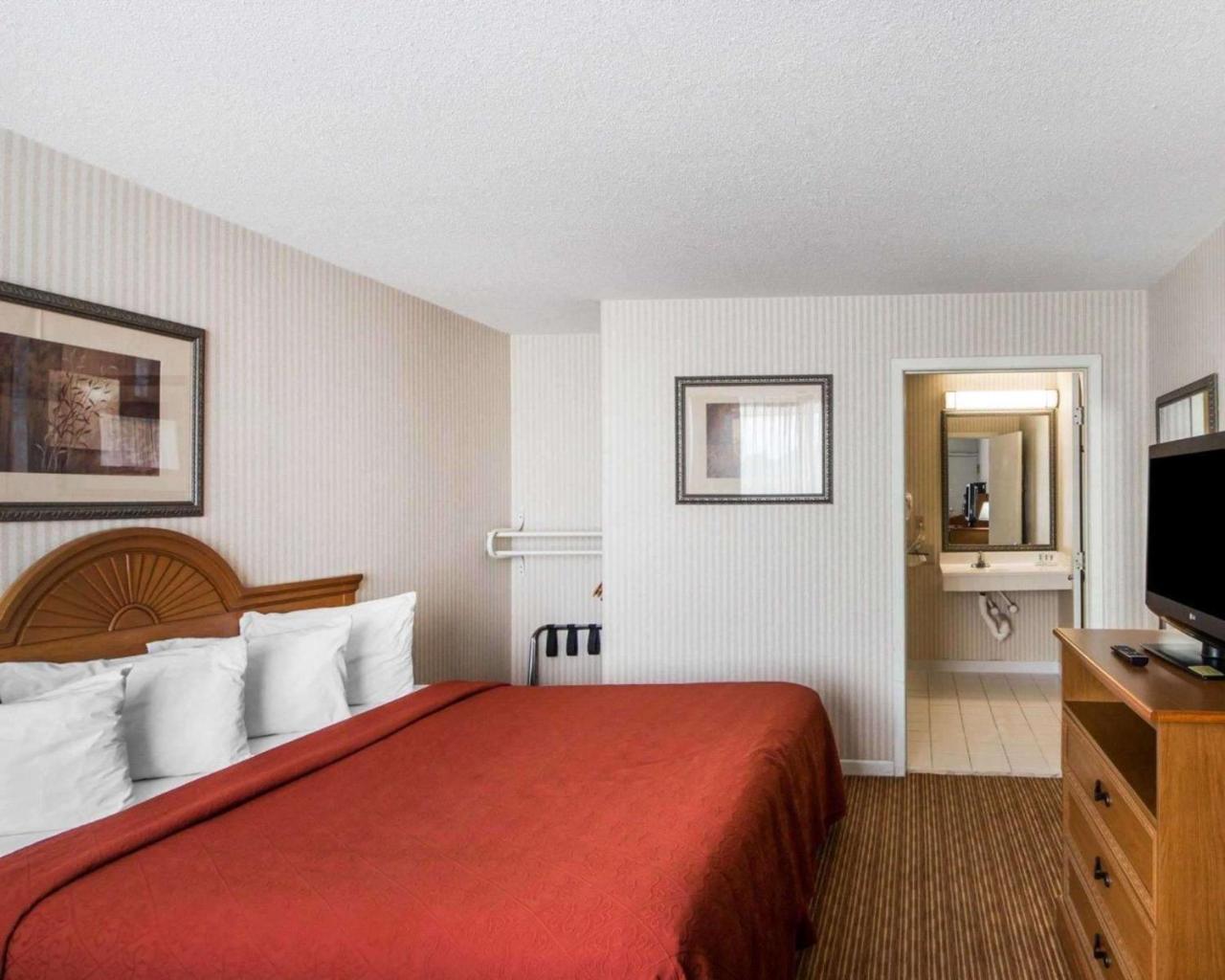 Quality Inn Ponca City Route 77 エクステリア 写真