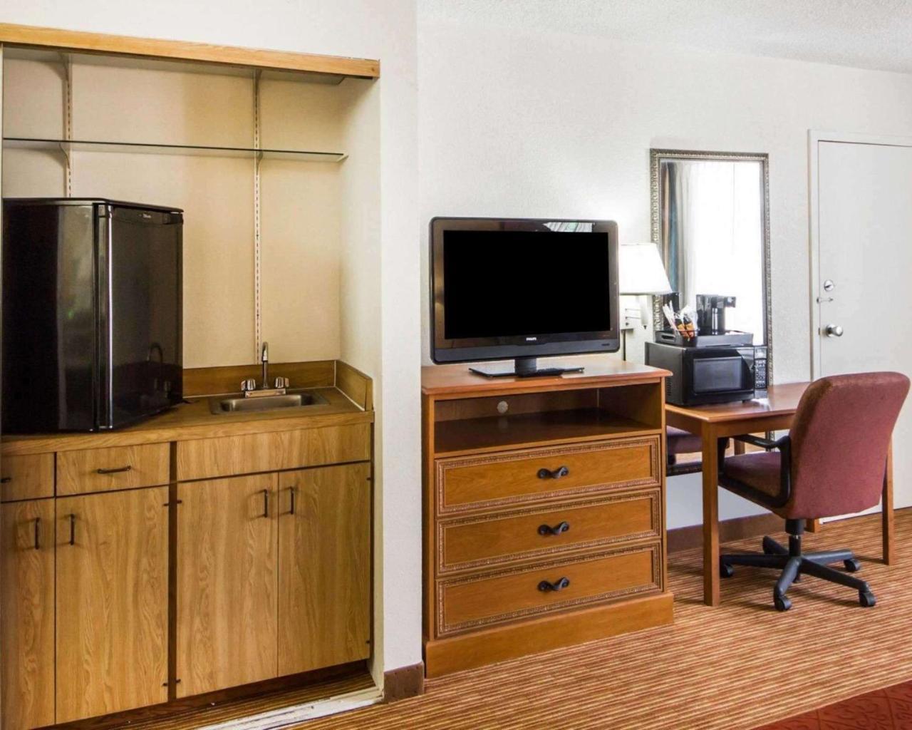 Quality Inn Ponca City Route 77 エクステリア 写真