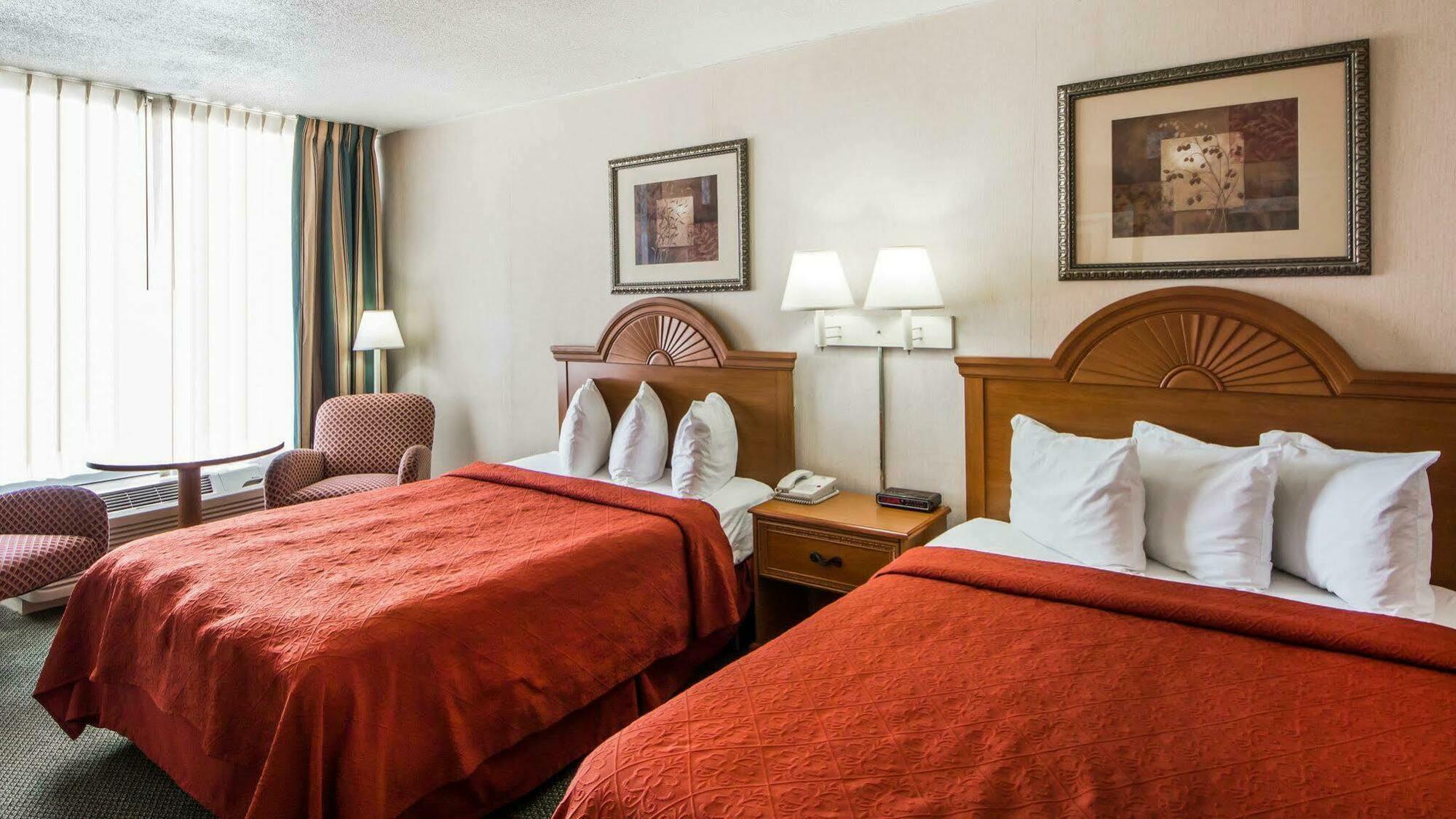 Quality Inn Ponca City Route 77 エクステリア 写真