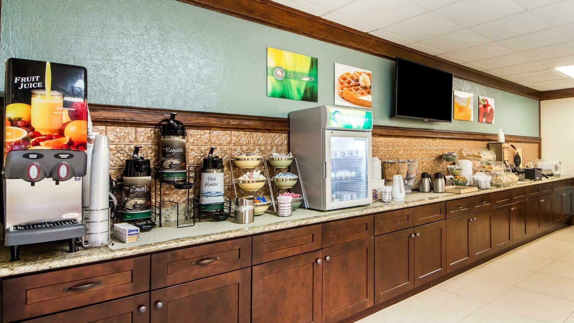 Quality Inn Ponca City Route 77 エクステリア 写真